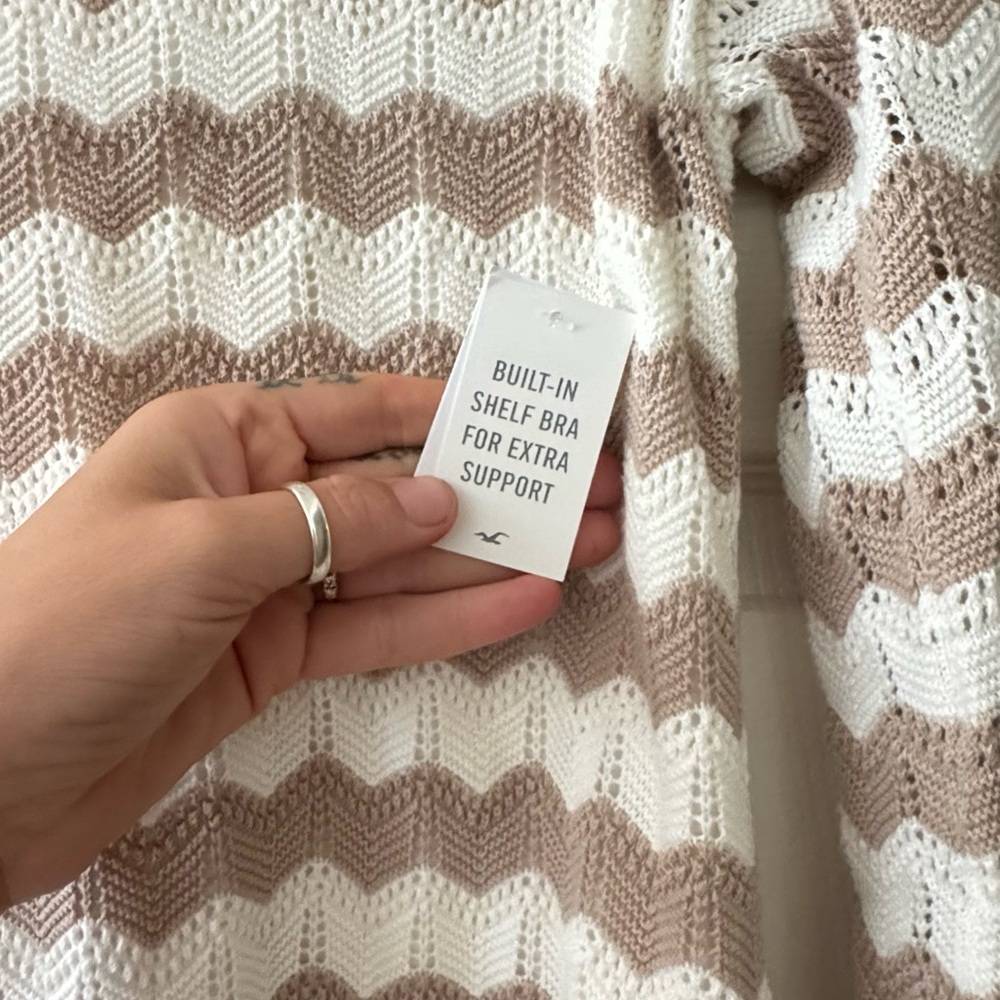 NWT Women's Hollister Knitted Beach Dress - Picture 4 of 9